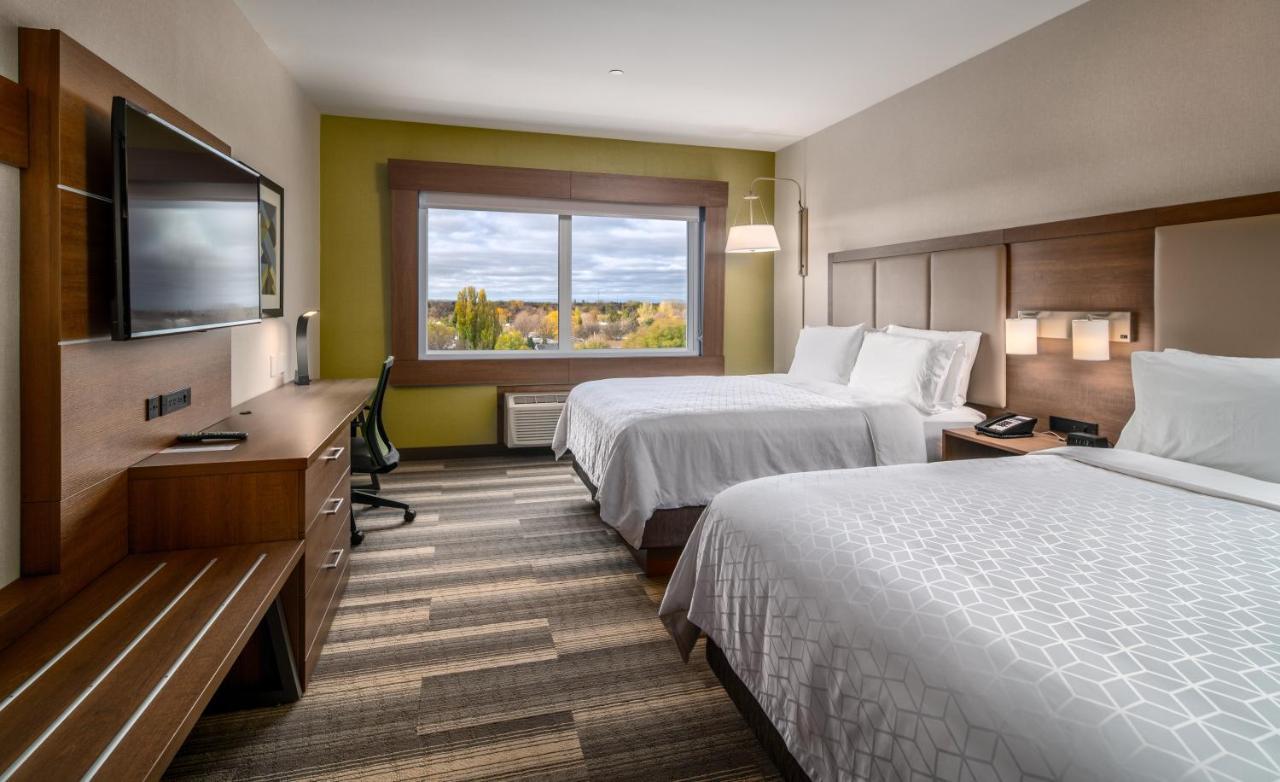 Holiday Inn Express & Suites - Brandon By Ihg מראה חיצוני תמונה